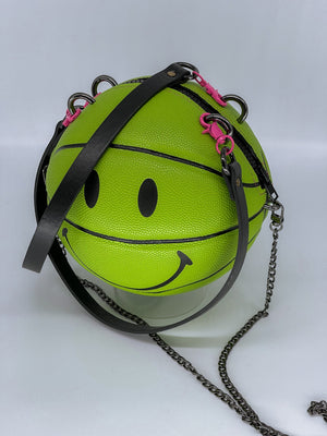 The Green Willa Happy v1