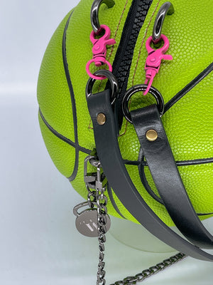 The Green Willa Happy v1