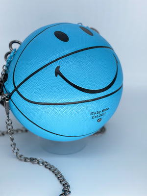 The Blue Willa Happy v2